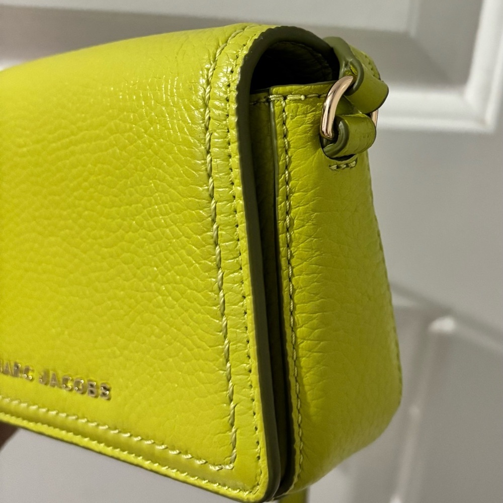 Marc Jacobs Groove Leather Mini Lime Bag - Picture 7 of 10